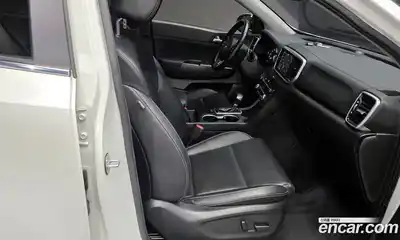 Kia Sportage 2020 2.0 Автомат в Москве № 1173131, миниатюра 11