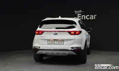 Kia Sportage 2020 2.0 Автомат в Москве № 1173131, миниатюра 4