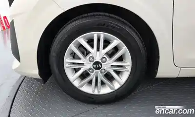 Kia Morning 2021 1.0 Автомат в Москве № 1173142, миниатюра 5