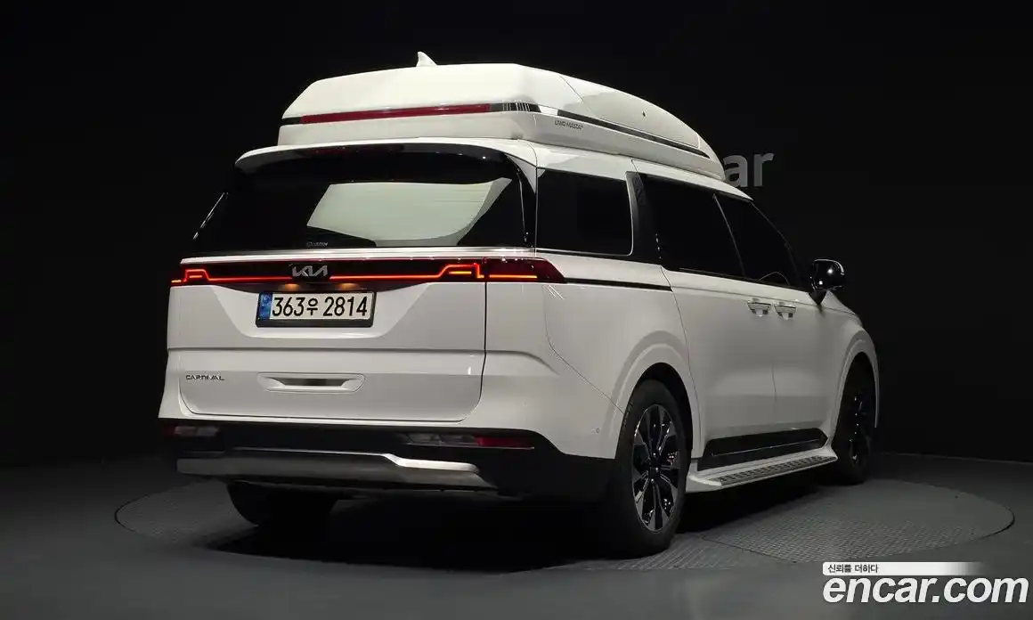 Kia Canival 2021 3.5 гидро в Москве № 1173199, фото 2