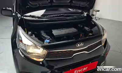 Kia Morning 2018 1.0 Автомат в Москве № 1173259, миниатюра 5
