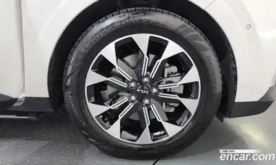 Kia Canival 2023 3.5 Автомат в Москве № 1173264, миниатюра 5