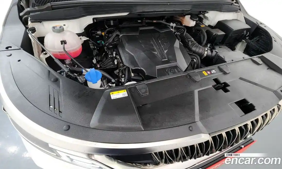 Kia Canival 2023 3.5 Автомат в Москве № 1173264, фото 6