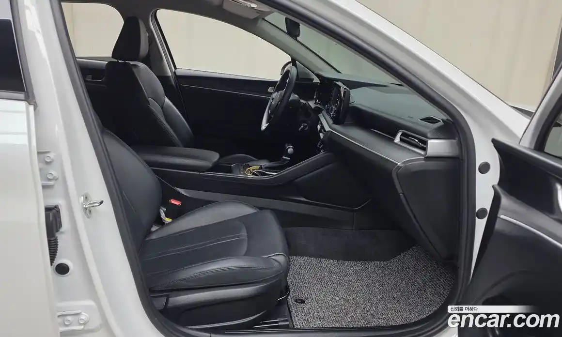 Kia K5 2022 2.0 Автомат в Москве № 1173270, фото 11