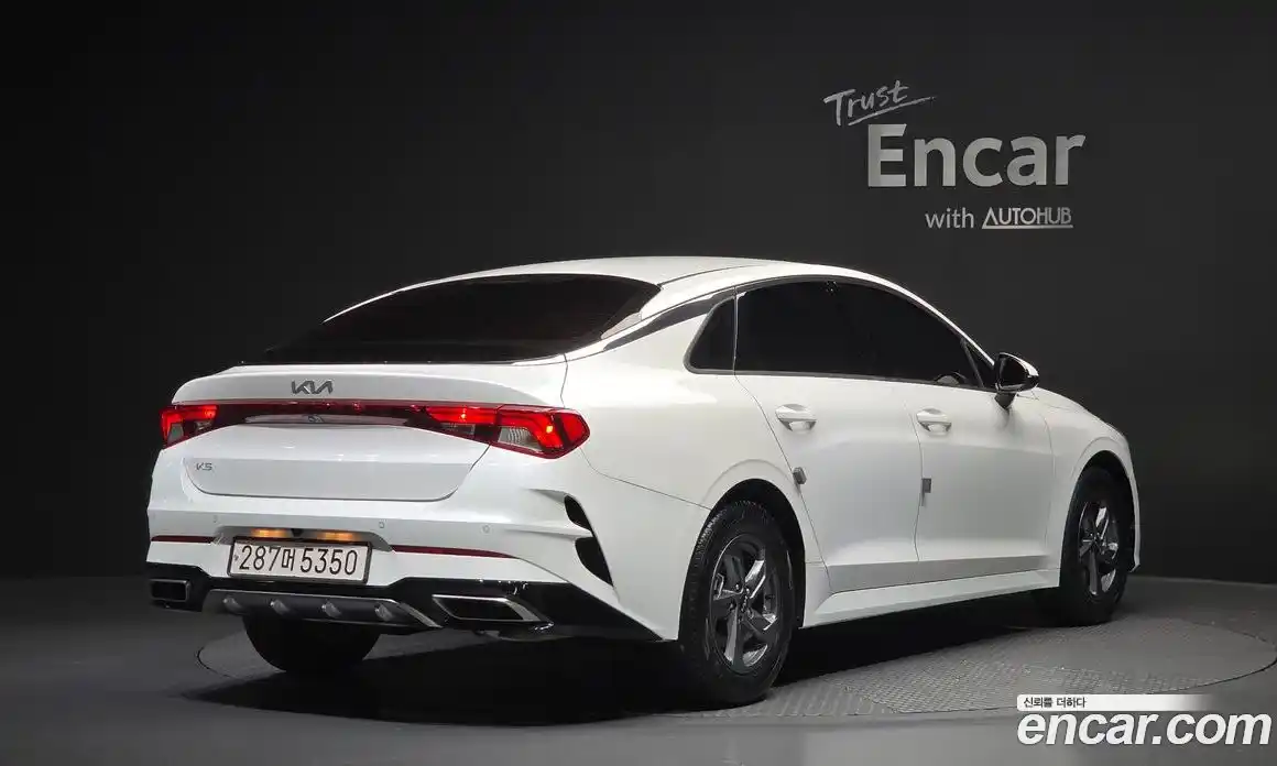 Kia K5 2022 2.0 Автомат в Москве № 1173270, фото 2