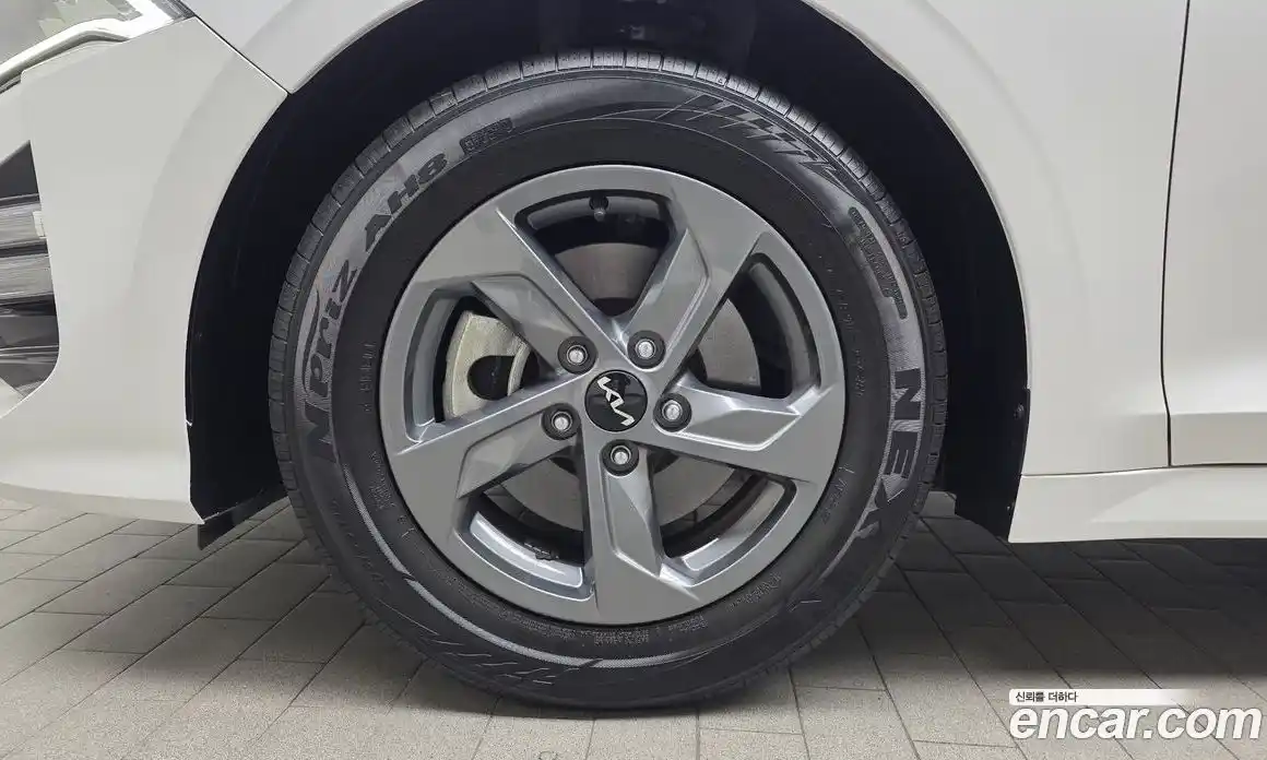 Kia K5 2022 2.0 Автомат в Москве № 1173270, фото 5