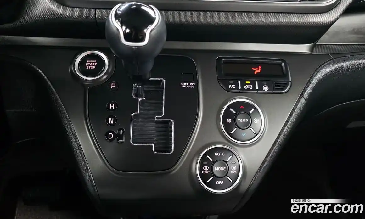 Kia Ray 2023 1.0 Автомат в Москве № 1173295, фото 8