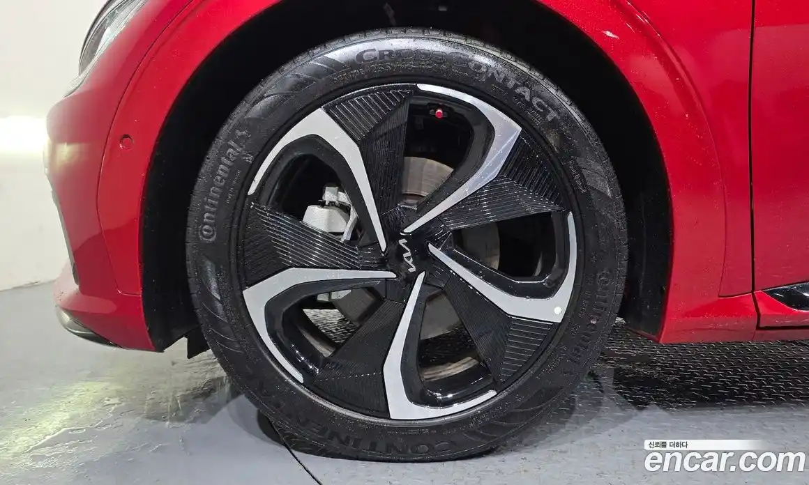 Kia EV6 2021 0.1 Автомат в Москве № 1173309, фото 5