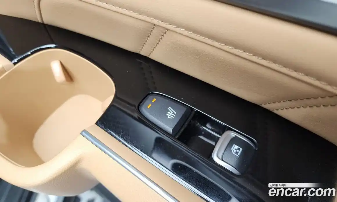 Kia Sorento 2022 1.6 Автомат в Москве № 1173316, фото 19