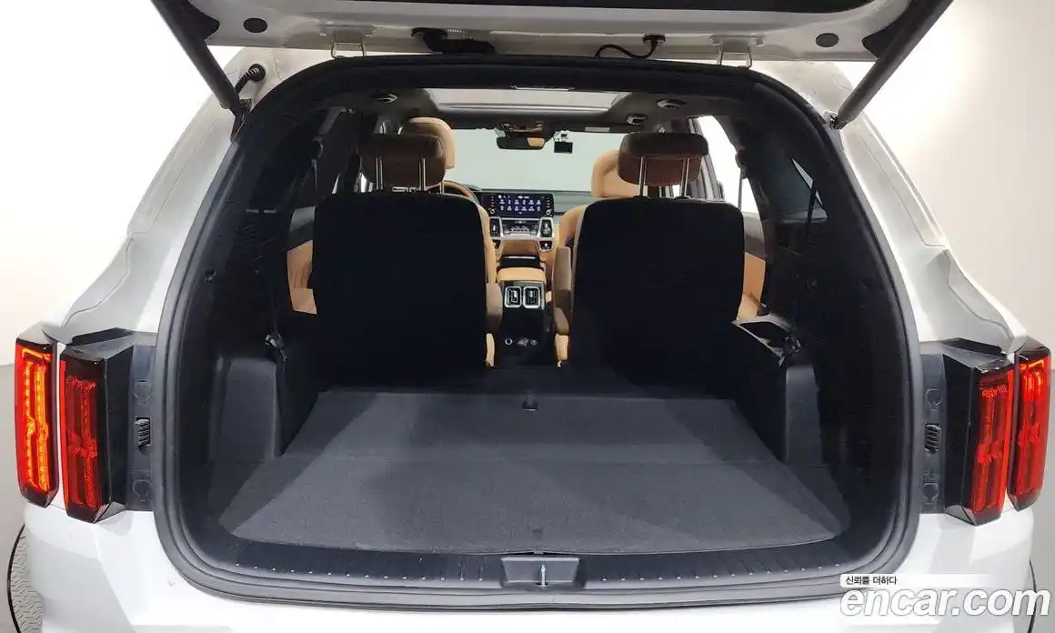 Kia Sorento 2022 1.6 Автомат в Москве № 1173316, фото 20