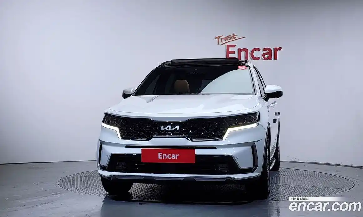 Kia Sorento 2022 1.6 Автомат в Москве № 1173316, фото 3