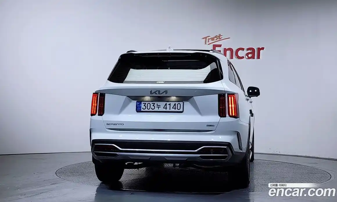 Kia Sorento 2022 1.6 Автомат в Москве № 1173316, фото 4