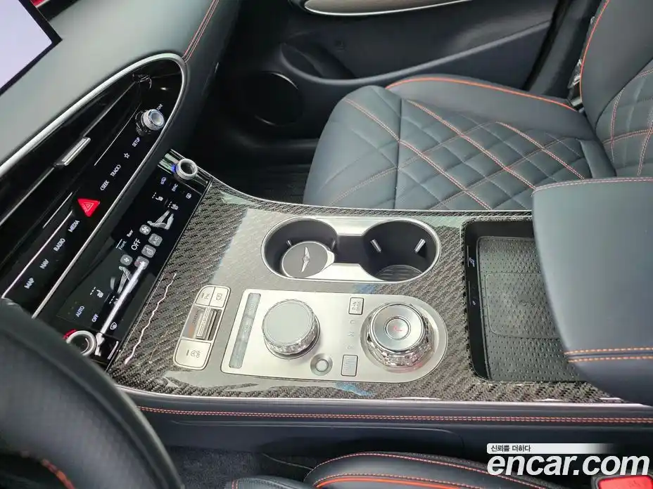 Genesis GV70 2025 3.5 Автомат в Москве № 1173364, фото 11