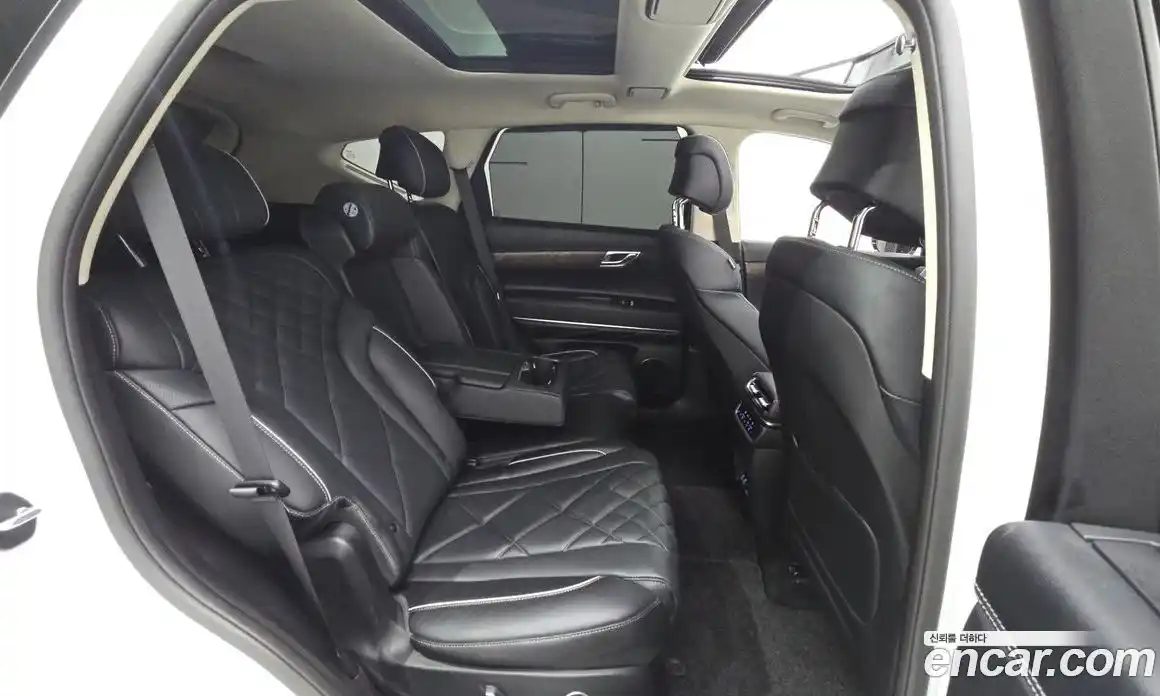 Genesis GV80 2024 2.5 Автомат в Москве № 1173365, фото 12