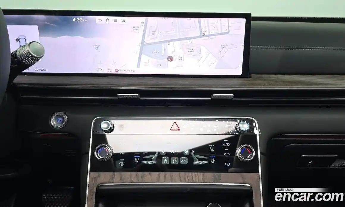 Genesis GV80 2024 2.5 Автомат в Москве № 1173365, фото 14