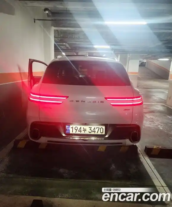 Genesis GV70 2023 2.5 гидро в Москве № 1173428, фото 4