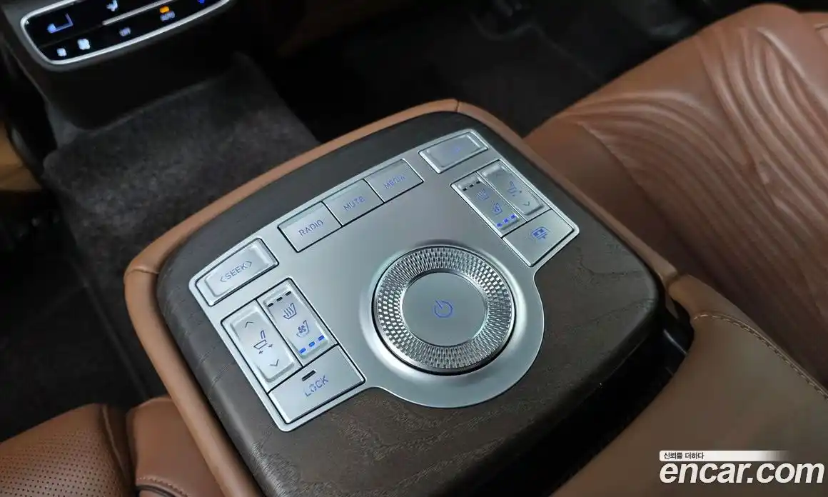 Genesis G80 2020 2.5 Автомат в Москве № 1173561, фото 18