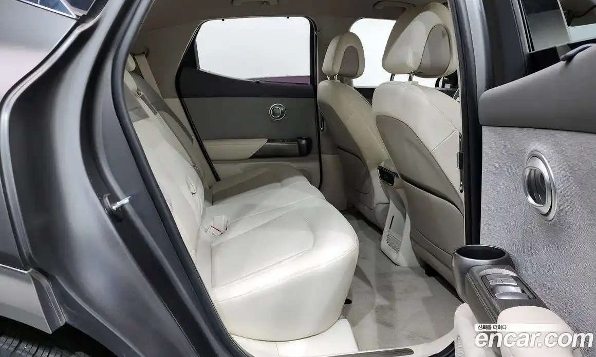 Genesis GV60 2022 0.1 Классический в Москве № 1173614, фото 12