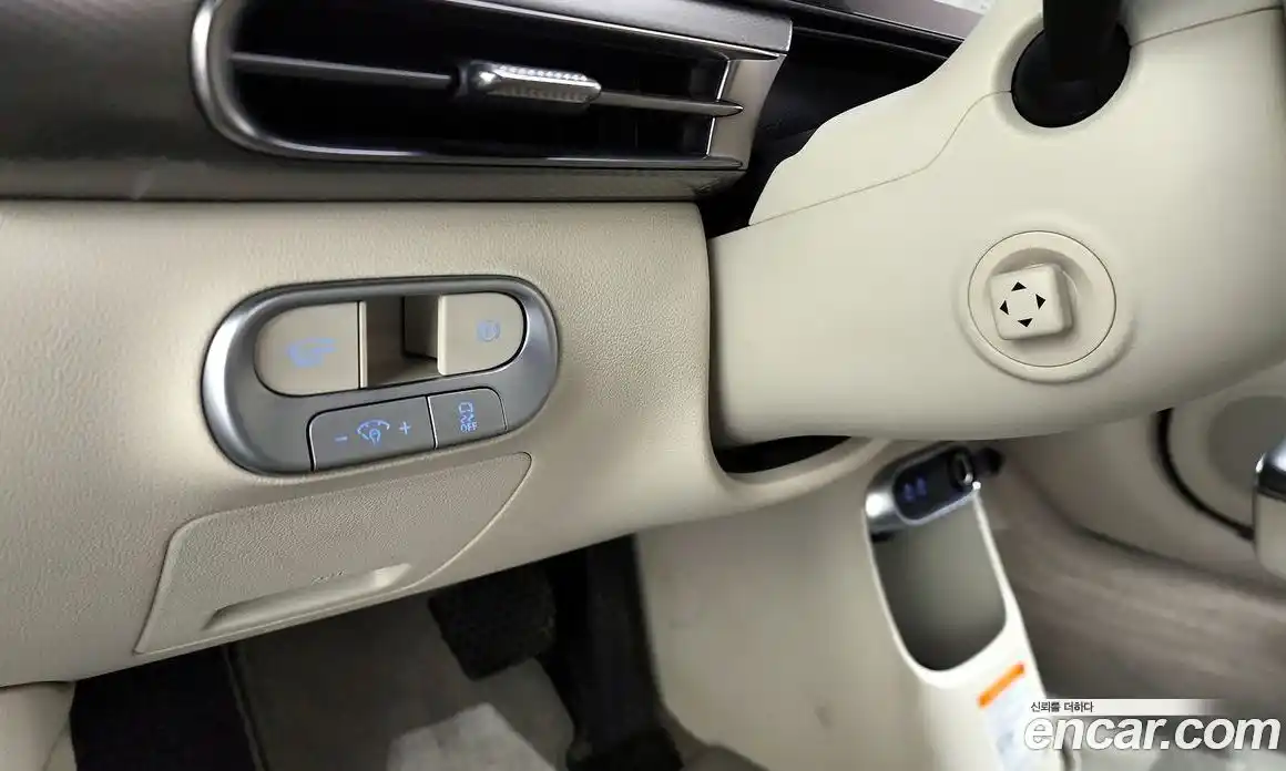 Genesis GV60 2022 0.1 Классический в Москве № 1173614, фото 16