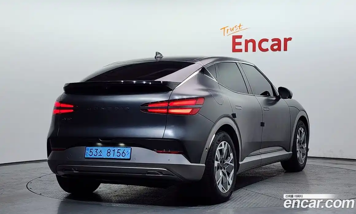 Genesis GV60 2022 0.1 Классический в Москве № 1173614, фото 2