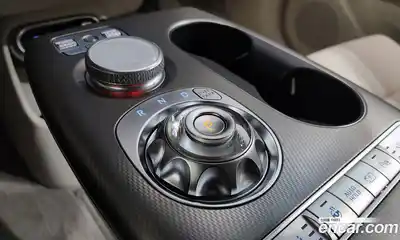 Genesis GV60 2022 0.1 Классический в Москве № 1173614, миниатюра 9