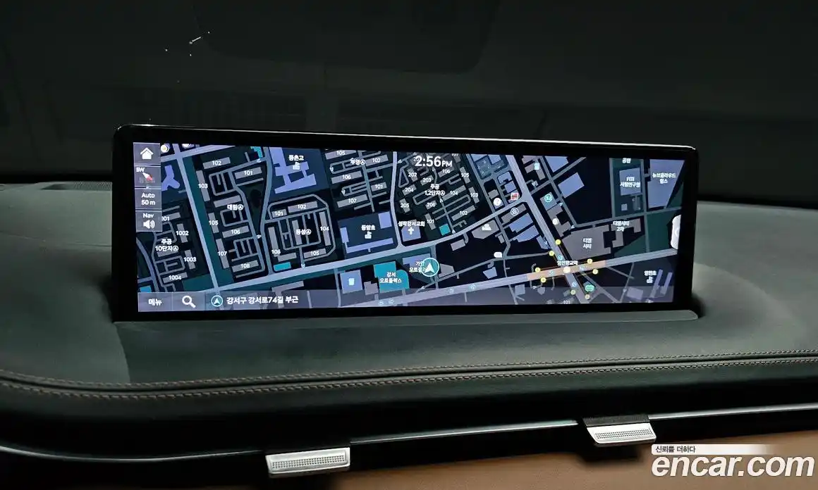 Genesis GV70 2022 2.5 Автомат в Москве № 1173618, фото 14