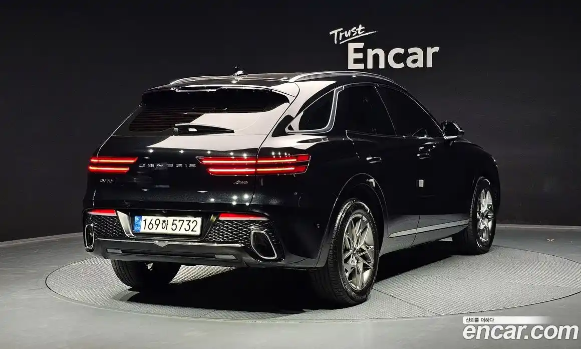 Genesis GV70 2022 2.5 Автомат в Москве № 1173618, фото 2