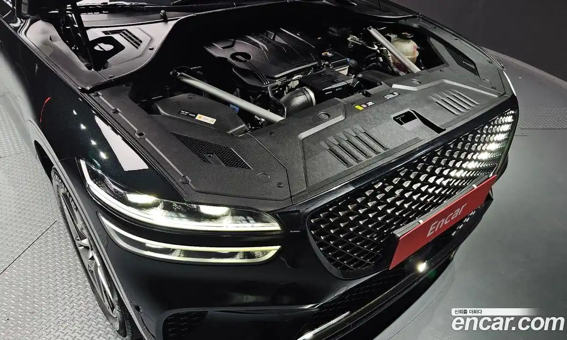 Genesis GV70 2022 2.5 Автомат в Москве № 1173618, фото 6