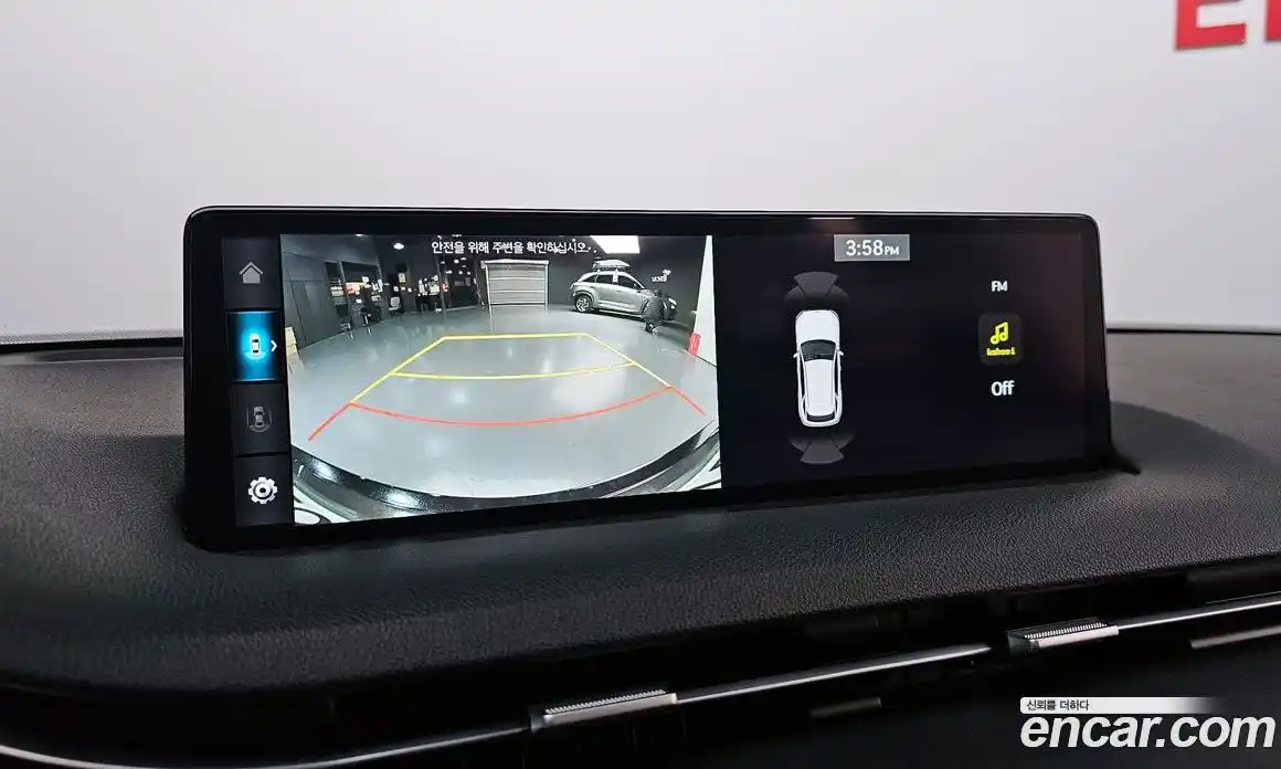 Genesis GV70 2021 2.5 Автомат в Москве № 1173624, фото 14