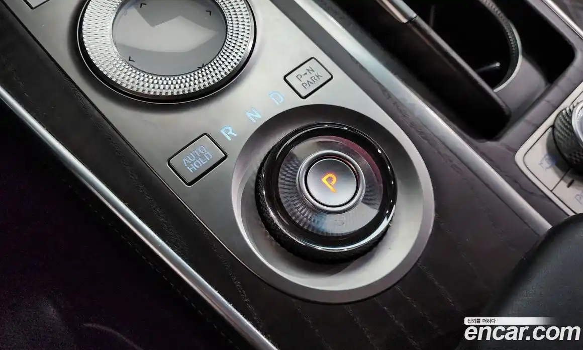 Genesis GV80 2022 3.0 Автомат в Москве № 1173638, фото 9