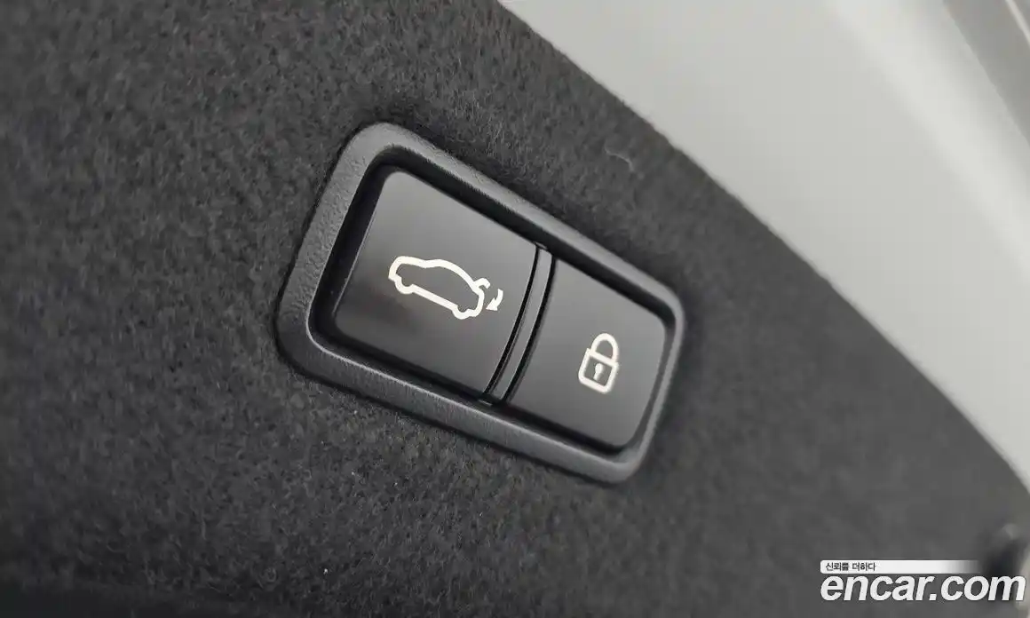 Genesis EQ900 2017 5.0 Автомат в Москве № 1173652, фото 20