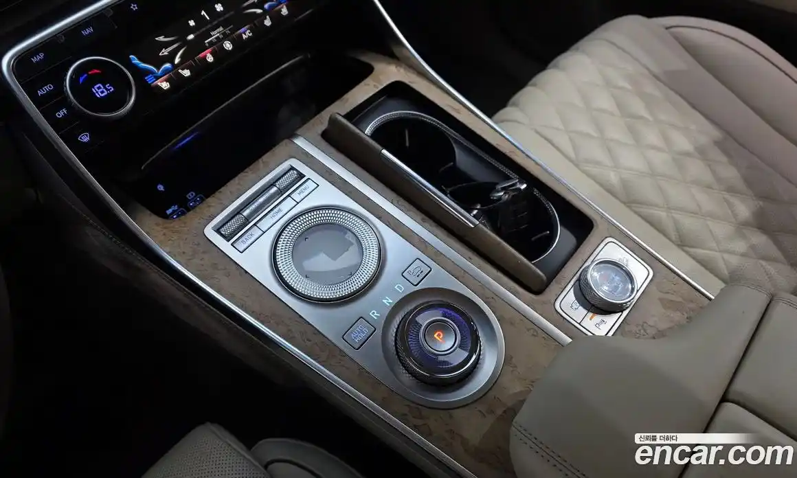 Genesis GV80 2021 3.0 Автомат в Москве № 1173669, фото 9