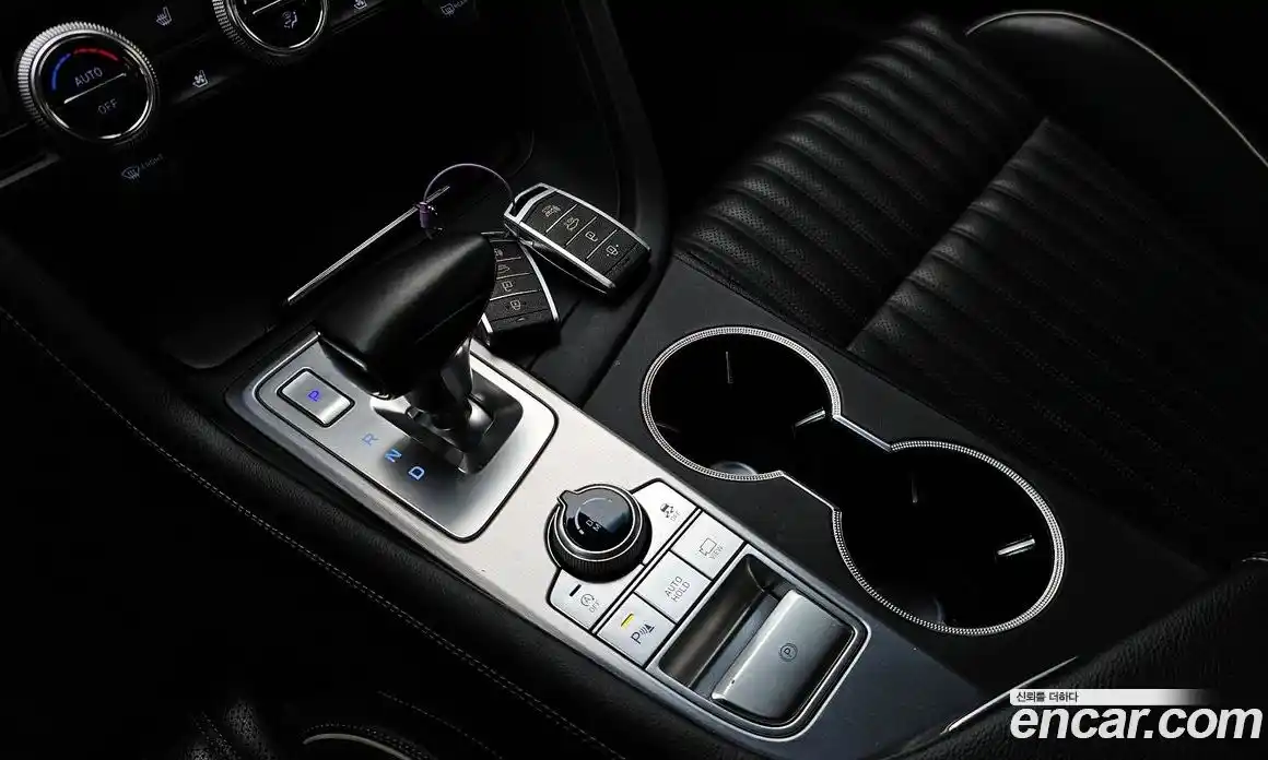 Genesis G70 2018 2.0 Автомат в Москве № 1173677, фото 9