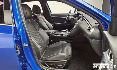 Genesis G70 2018 2.0 Автомат в Москве № 1173677, миниатюра 10