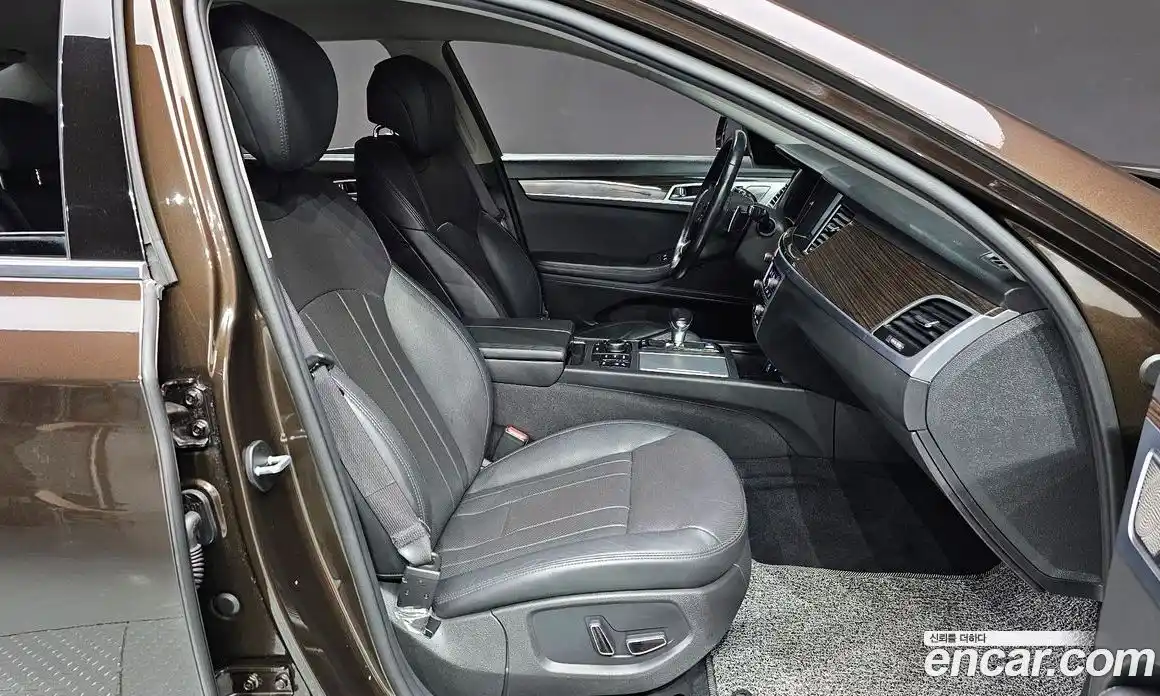 Genesis G80 2019 3.3 Автомат в Москве № 1173699, фото 10