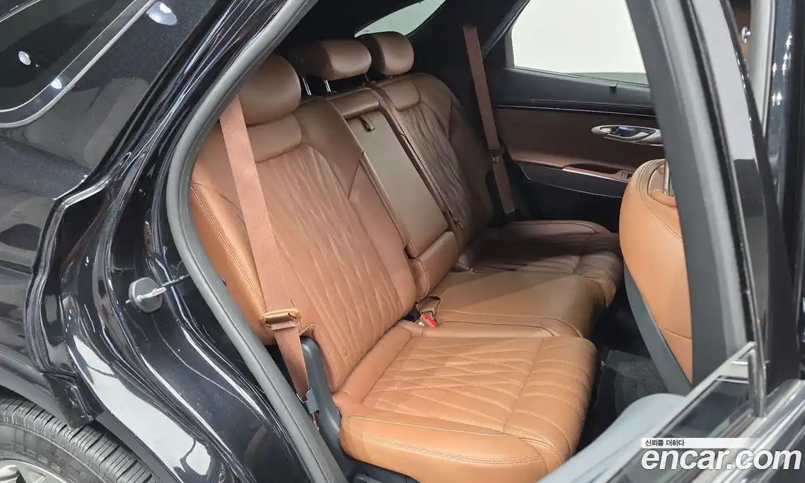 Genesis GV70 2022 2.5 Автомат в Москве № 1173722, фото 12