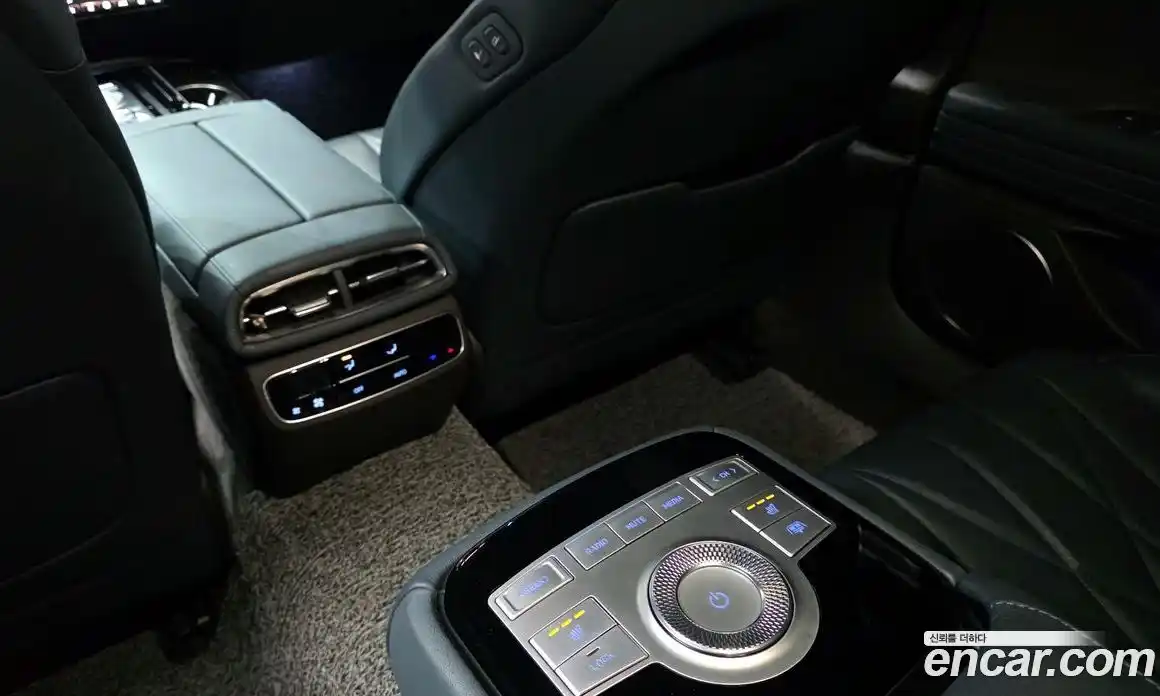 Genesis G80 2020 2.5 Автомат в Москве № 1173728, фото 18