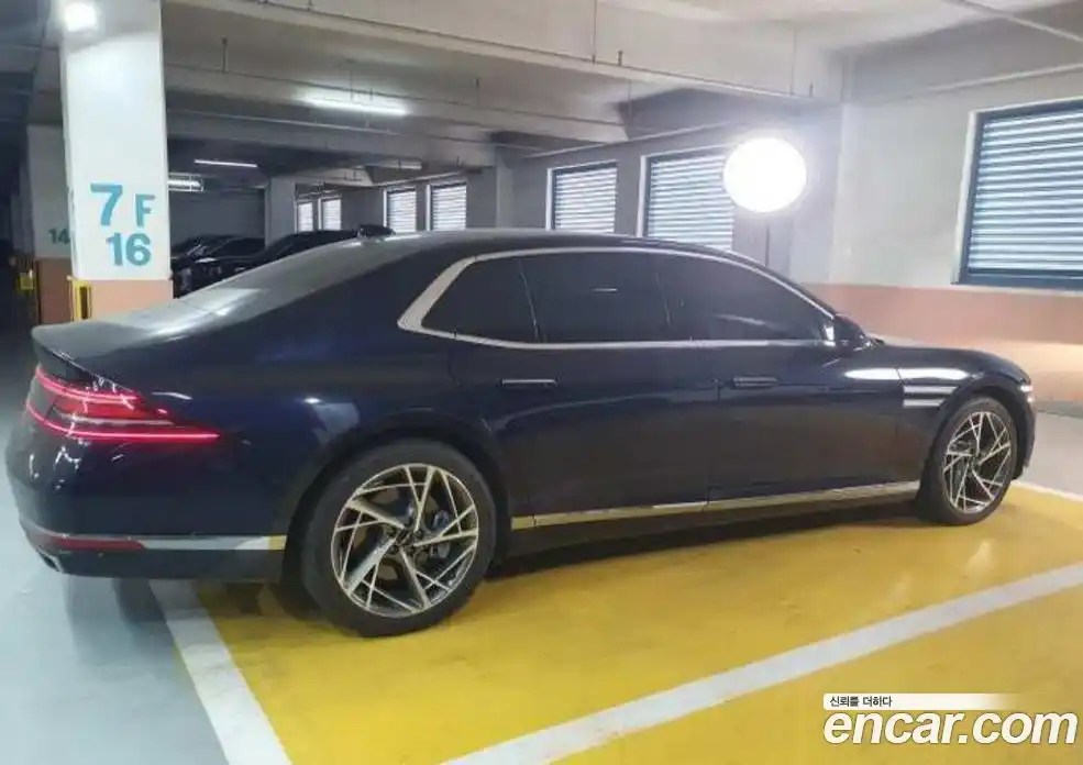 Genesis G90 2023 3.5 Автомат в Москве № 1173739, фото 12