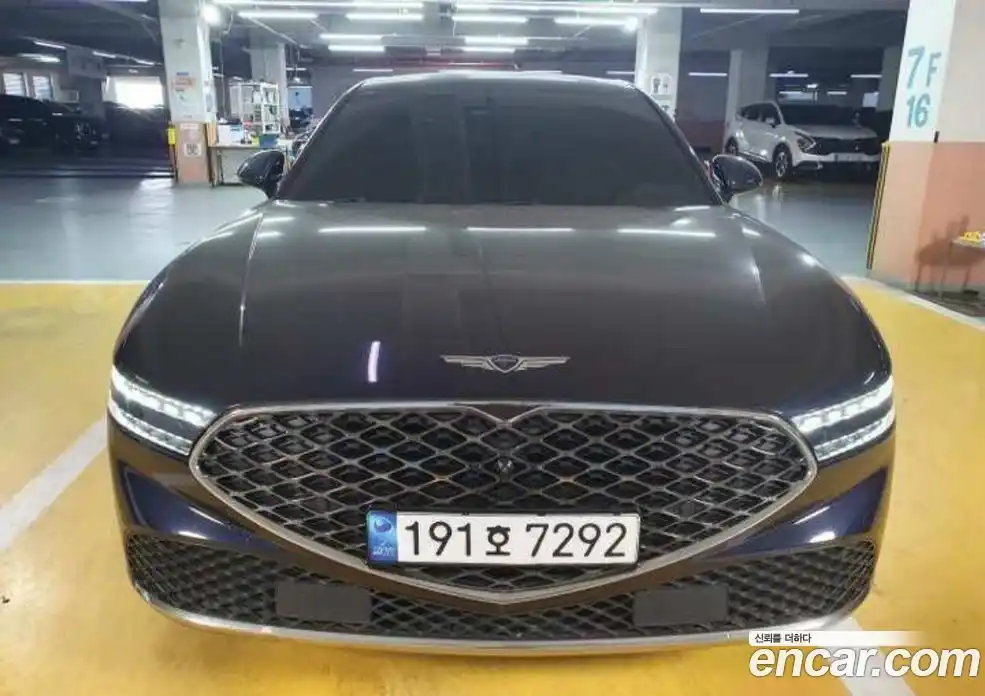 Genesis G90 2023 3.5 Автомат в Москве № 1173739, фото 2