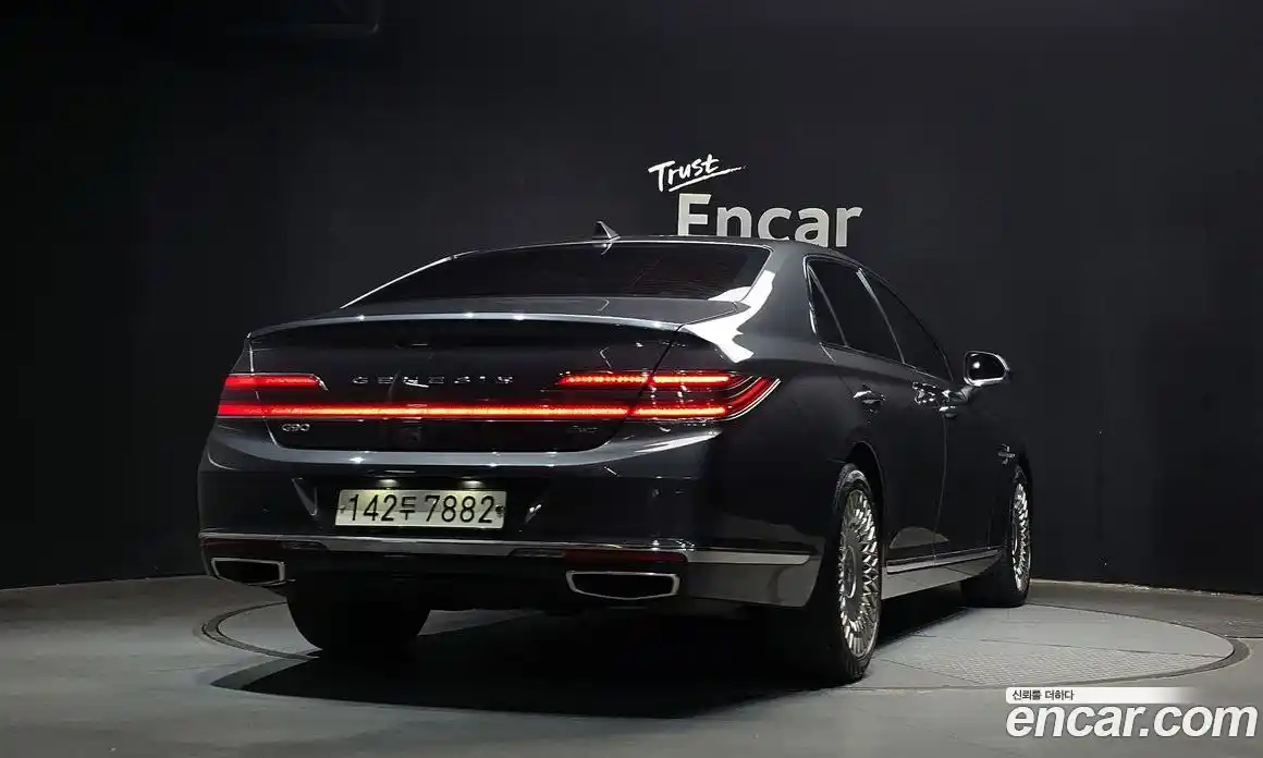 Genesis G90 2020 3.8 Автомат в Москве № 1173747, фото 2