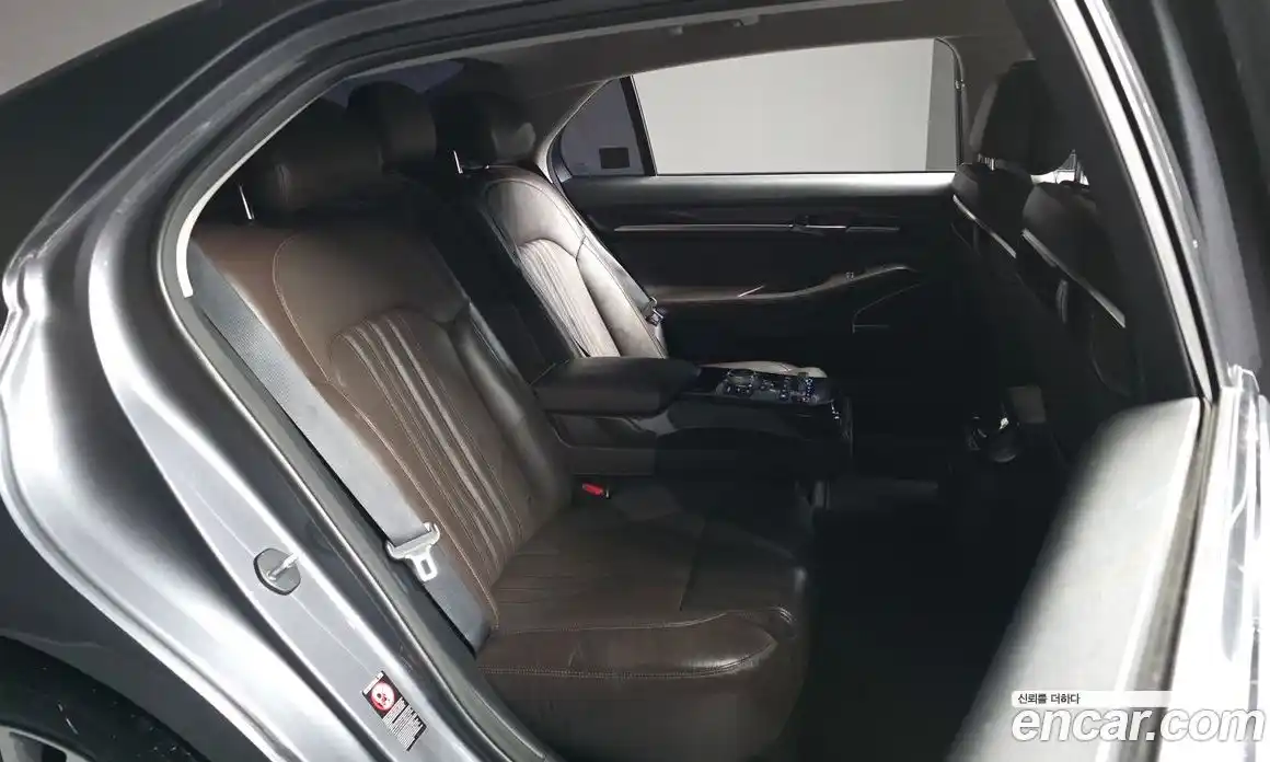 Genesis EQ900 2016 3.8 Автомат в Москве № 1173758, фото 12