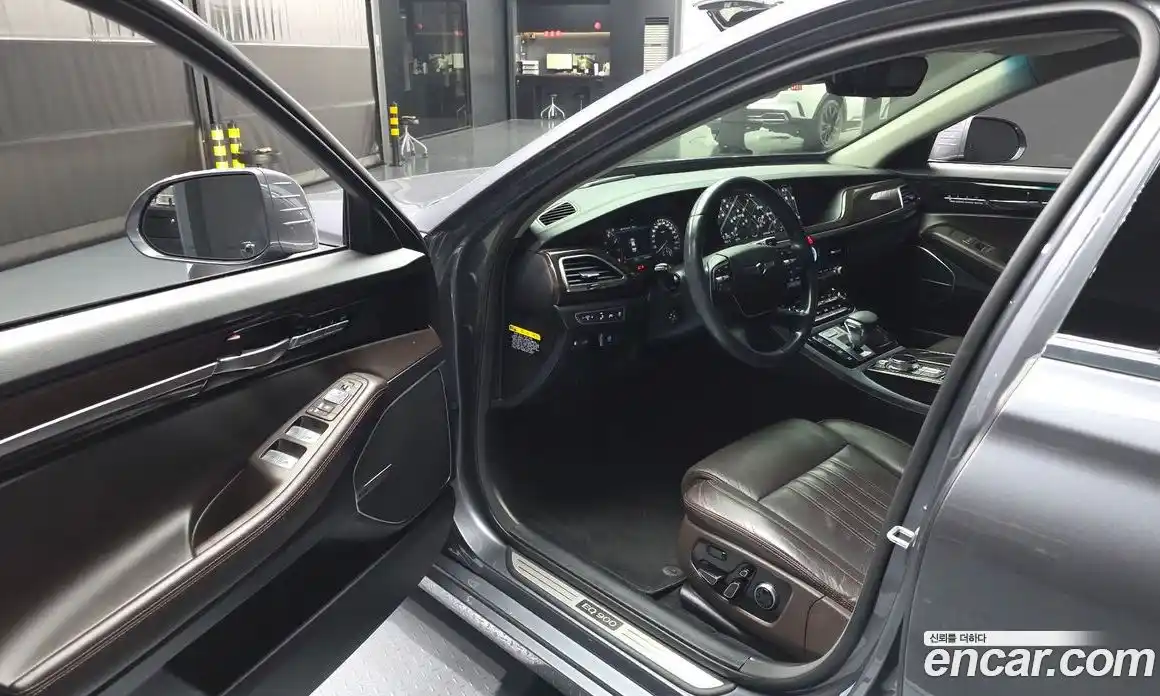 Genesis EQ900 2016 3.8 Автомат в Москве № 1173758, фото 10