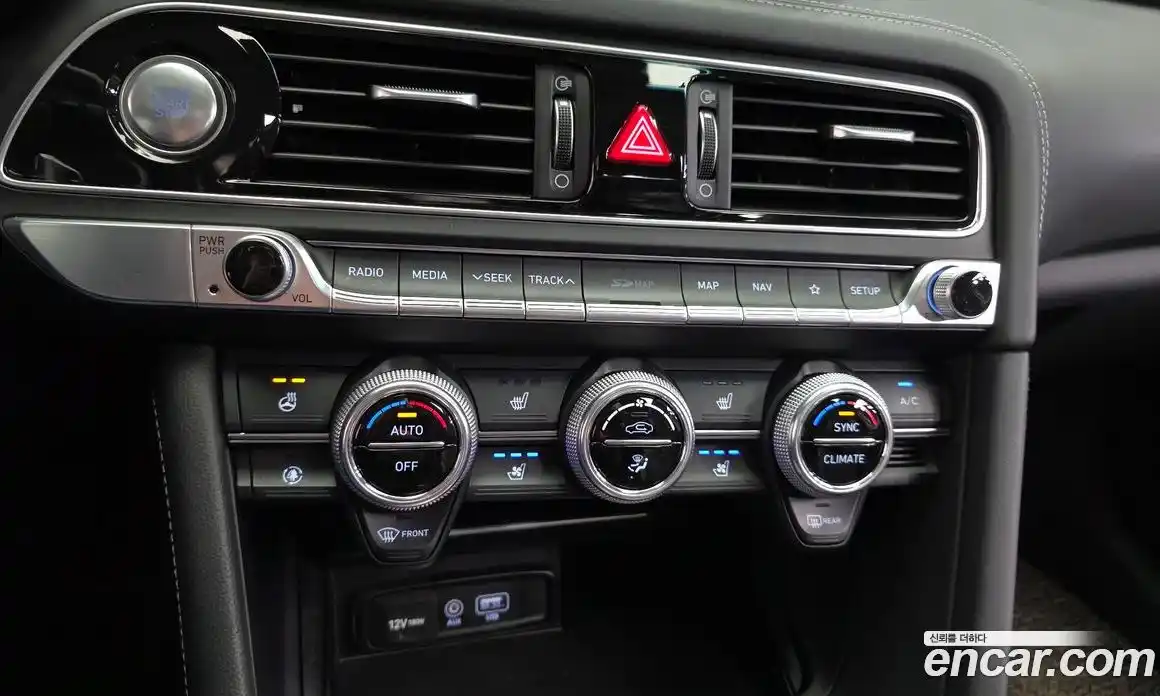 Genesis G70 2020 2.0 Автомат в Москве № 1173763, фото 18