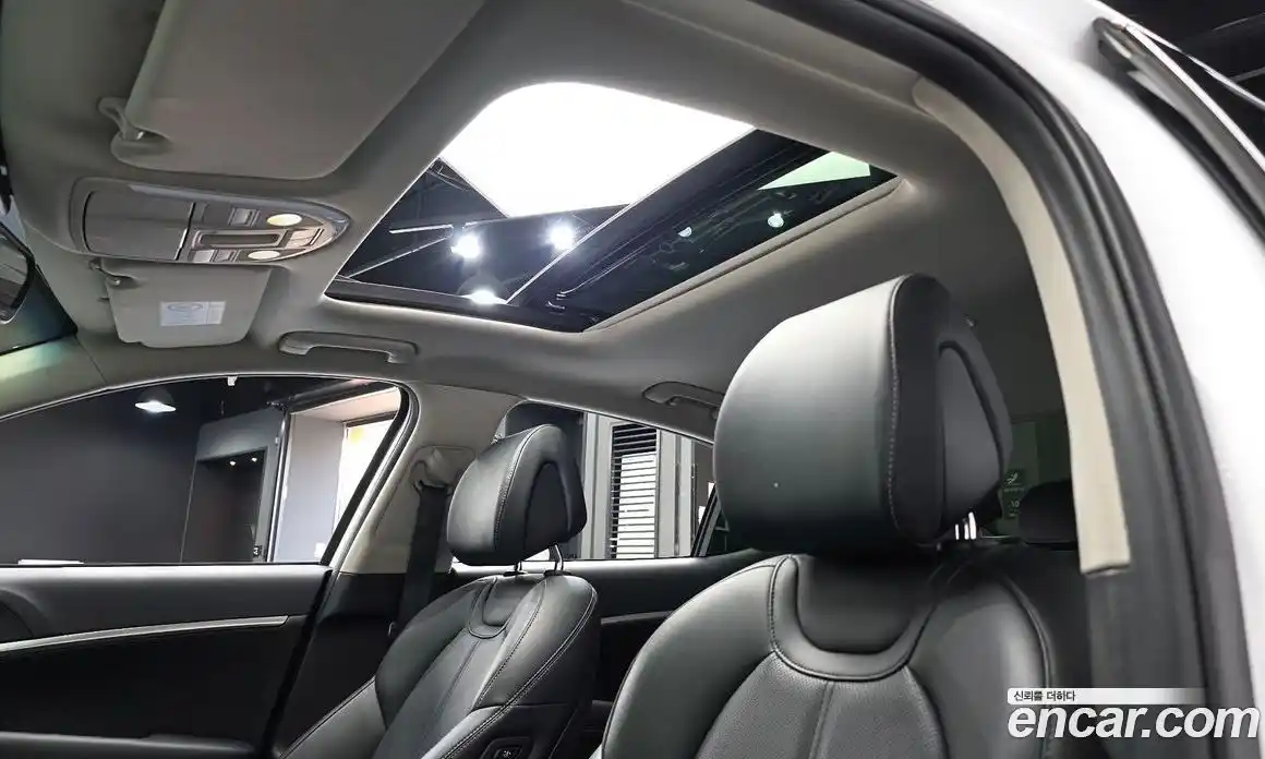 Genesis G70 2020 2.0 Автомат в Москве № 1173763, фото 19