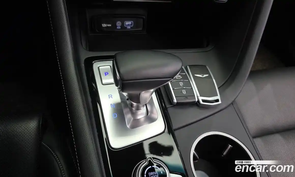 Genesis G70 2020 2.0 Автомат в Москве № 1173763, фото 9