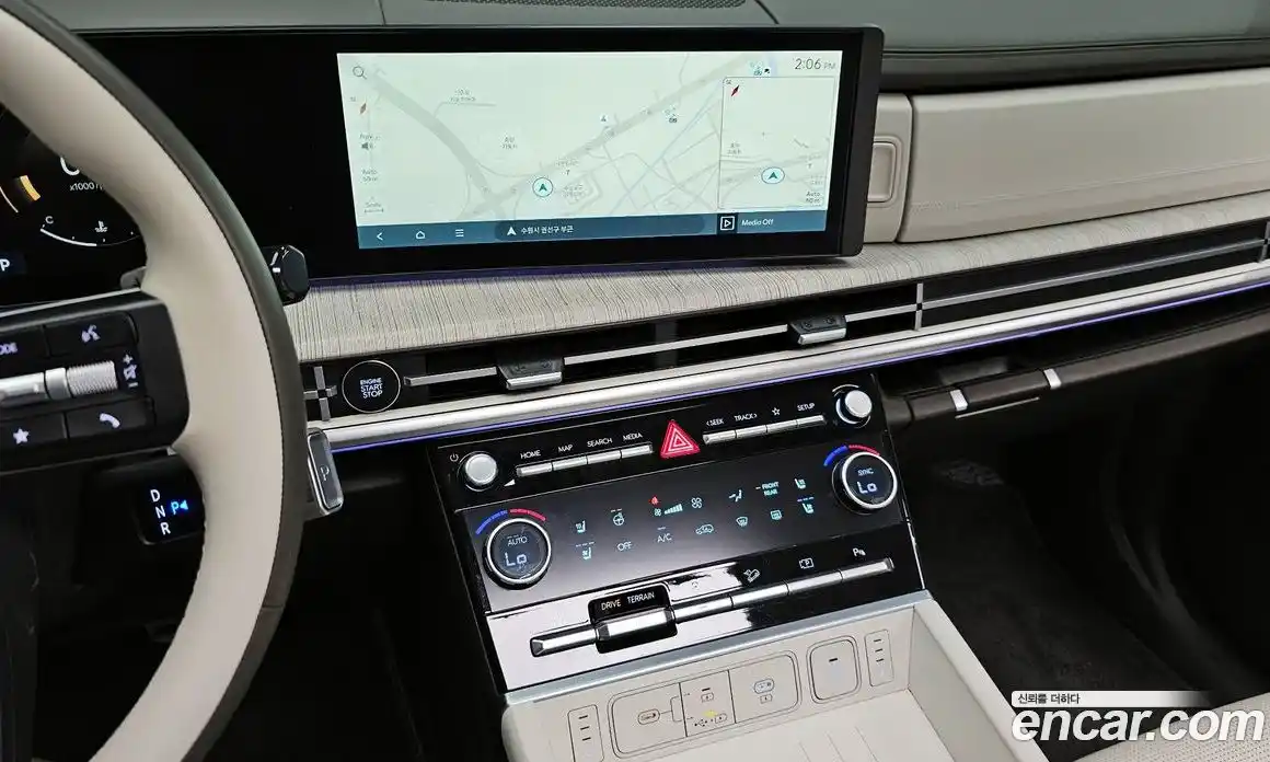 Hyundai Santa Fe 2025 2.5 гидро в Москве № 1006967, фото 13