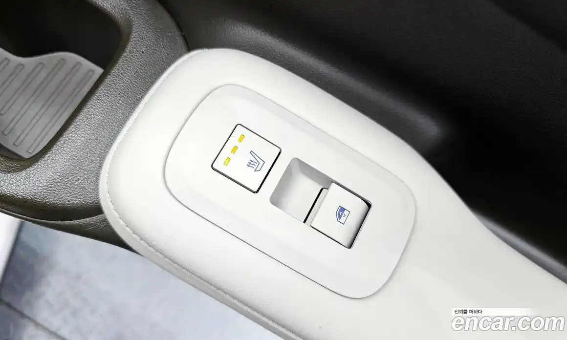 Hyundai Santa Fe 2025 2.5 гидро в Москве № 1006967, фото 17
