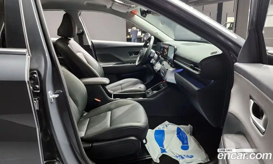 Hyundai Kona 2023 1.6 гидро в Москве № 109417, фото 10