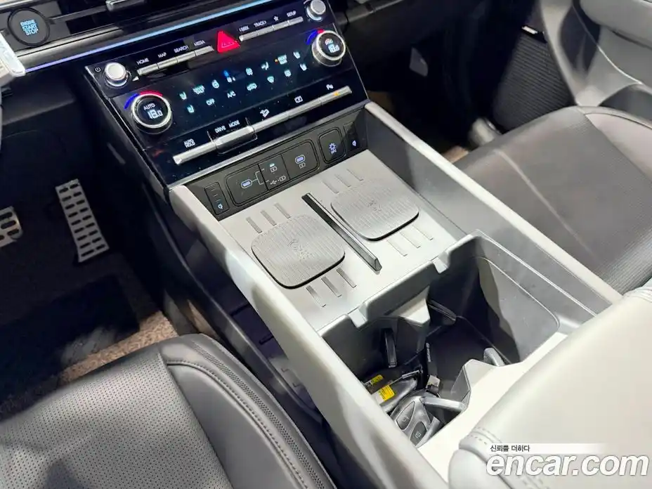 Hyundai Santa Fe 2025 1.6 гидро в Москве № 1171284, фото 14