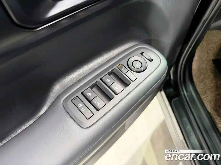 Hyundai Santa Fe 2025 1.6 гидро в Москве № 1171284, фото 15
